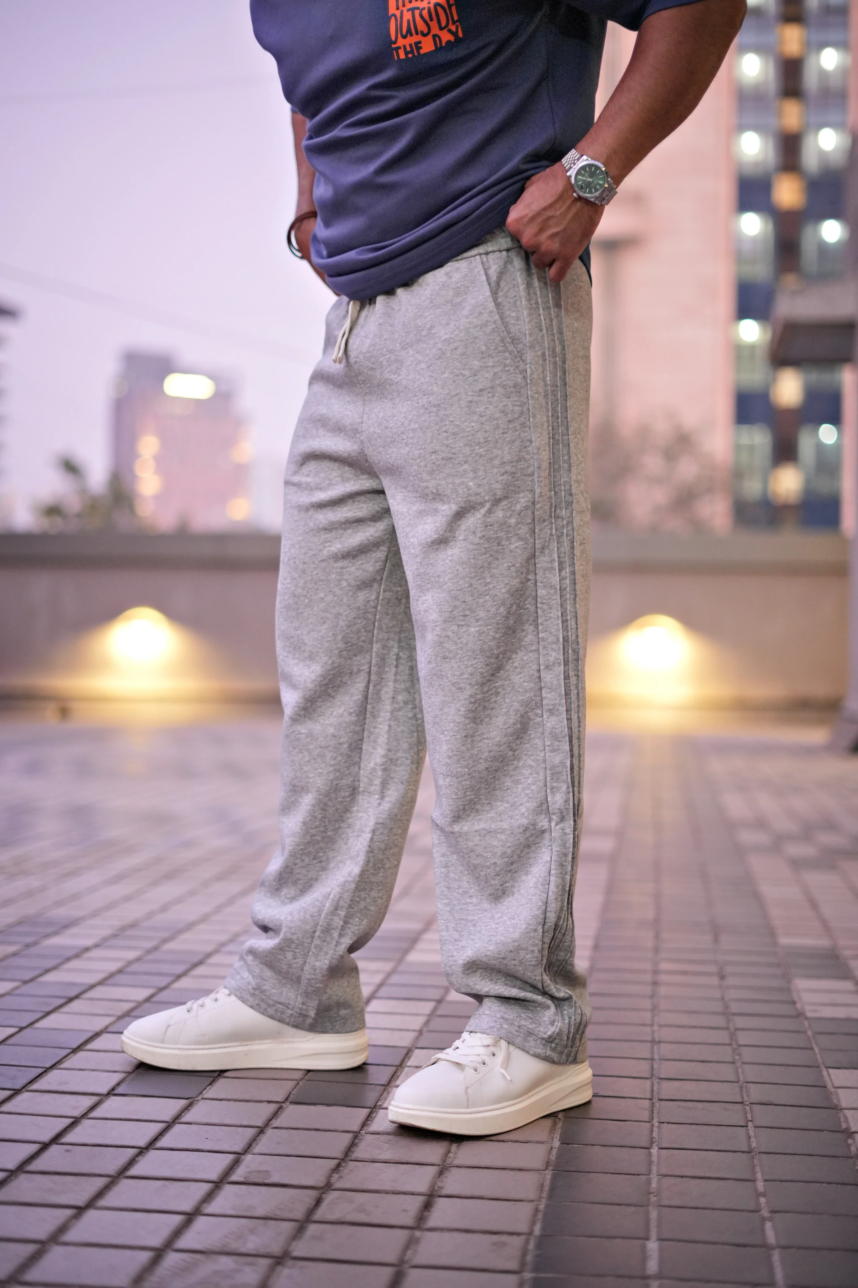 309 Limitless Core Sweatpants - Image 15
