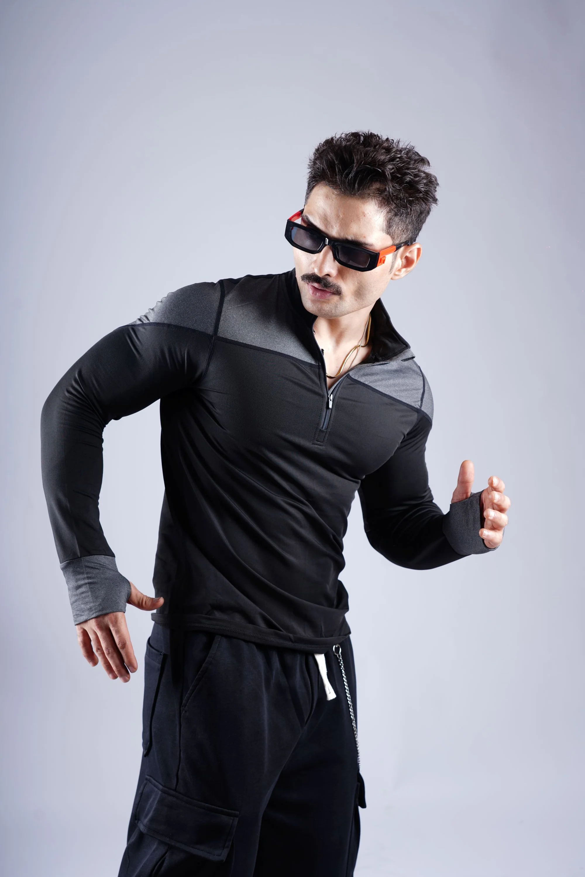 5603 GLADIATOR ZIP COMPRESSION TSHIRT - Image 3