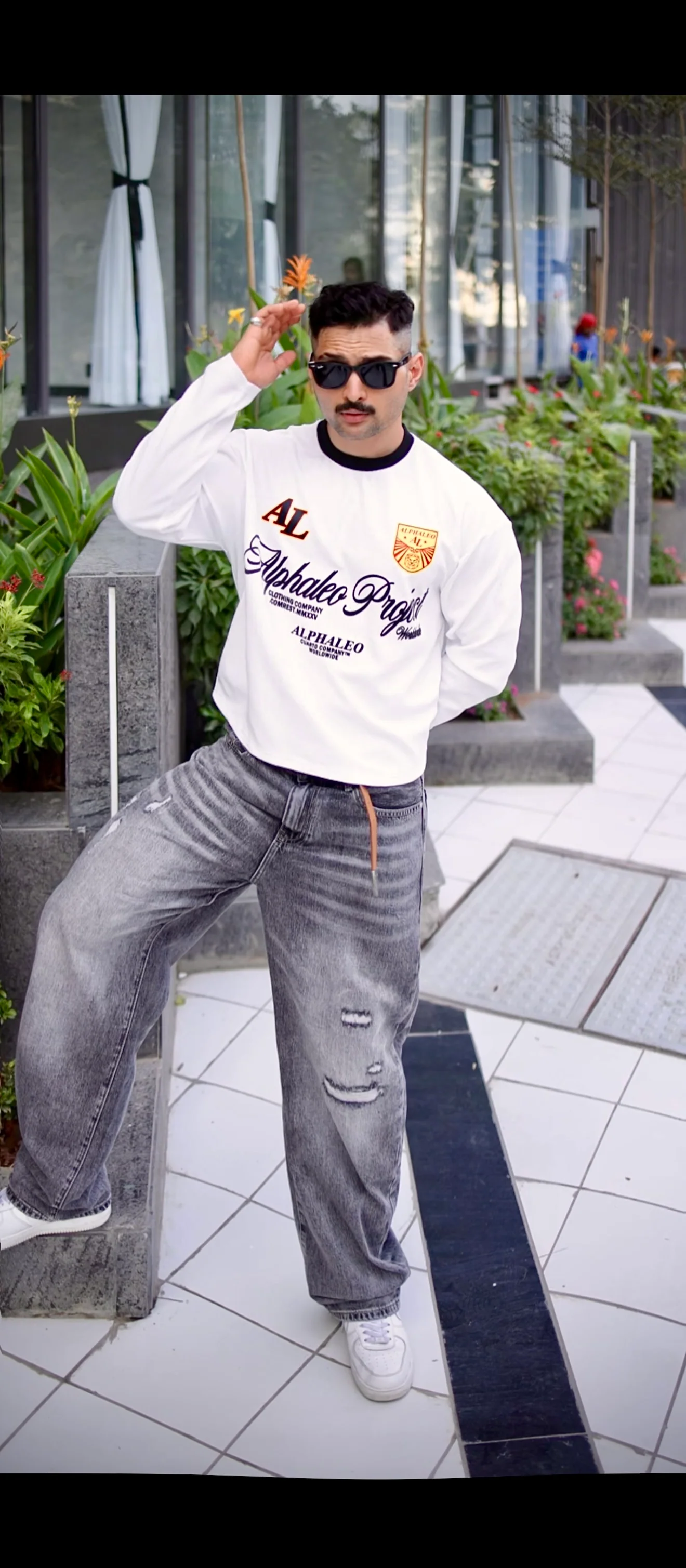 ALPHALEO VARSITY CROP TEE - Image 5