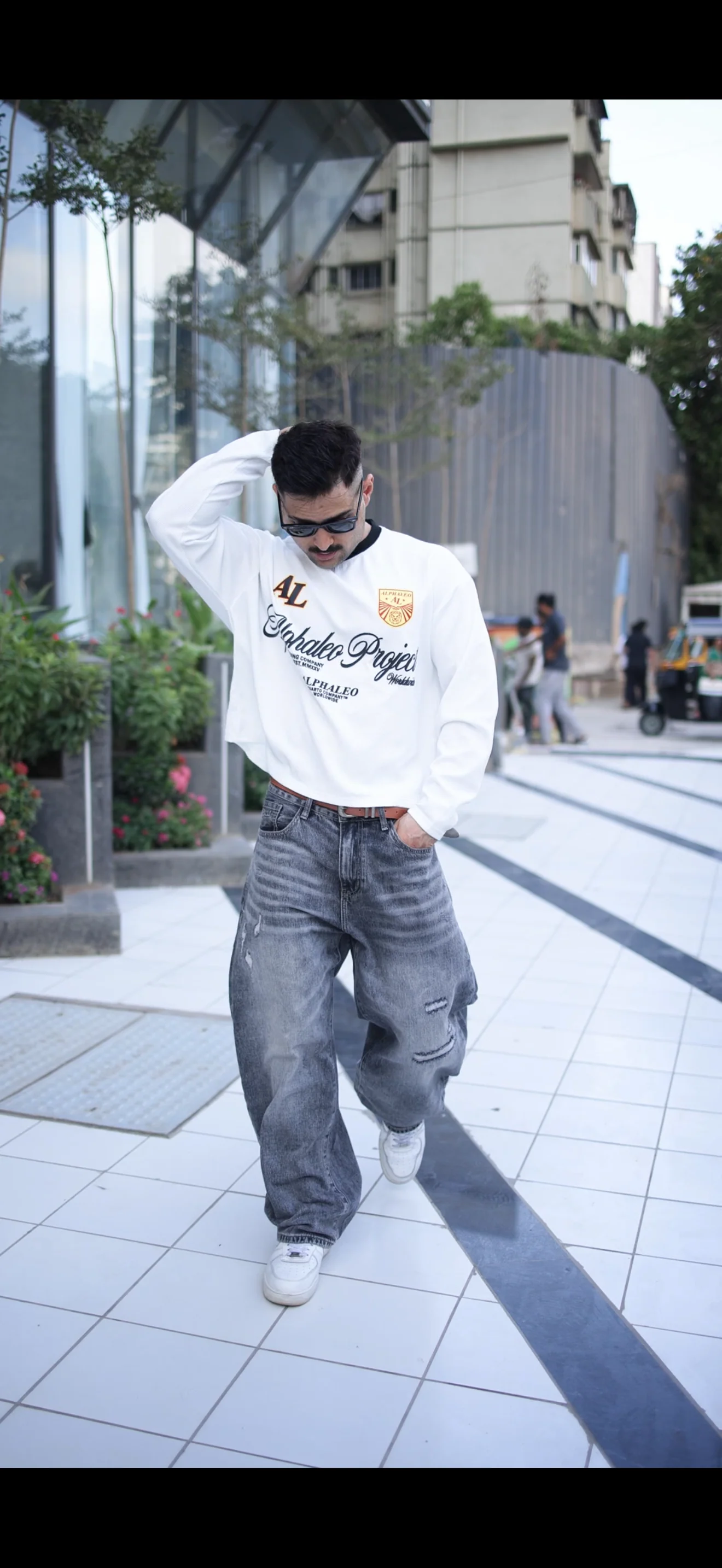 ALPHALEO VARSITY CROP TEE - Image 9