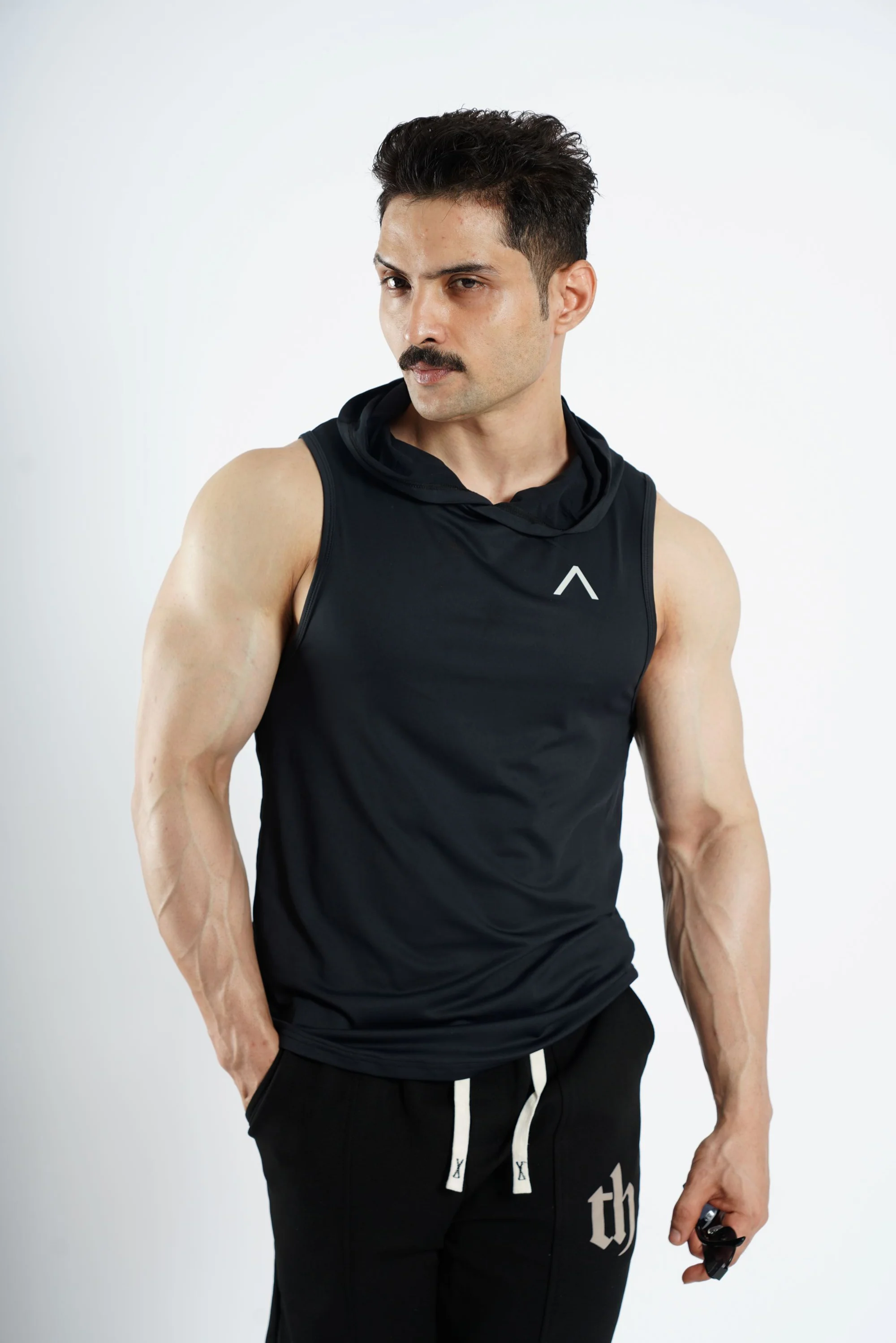 AMPED UP™ Muscle-Fit Sleeveless Hoodie Tank - Image 12