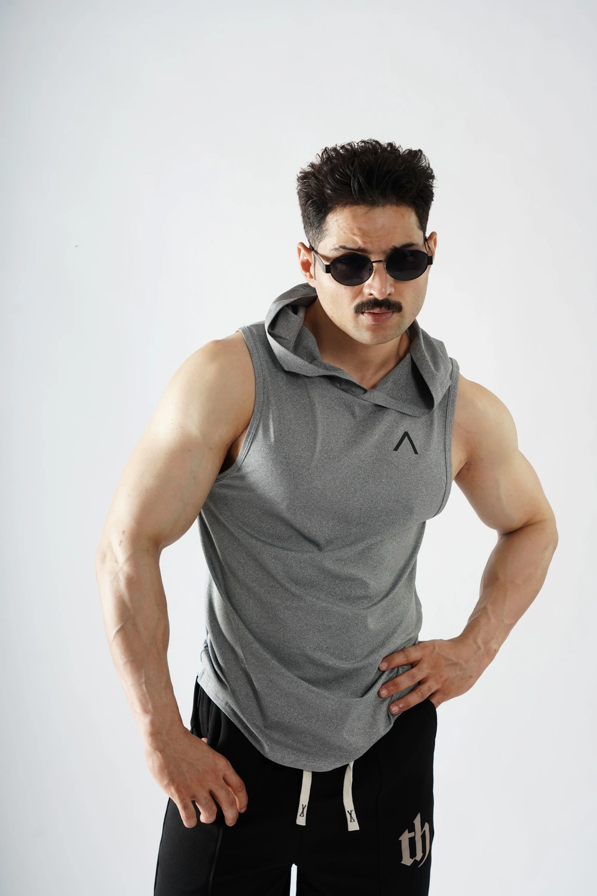 AMPED UP™ Muscle-Fit Sleeveless Hoodie Tank - Image 18