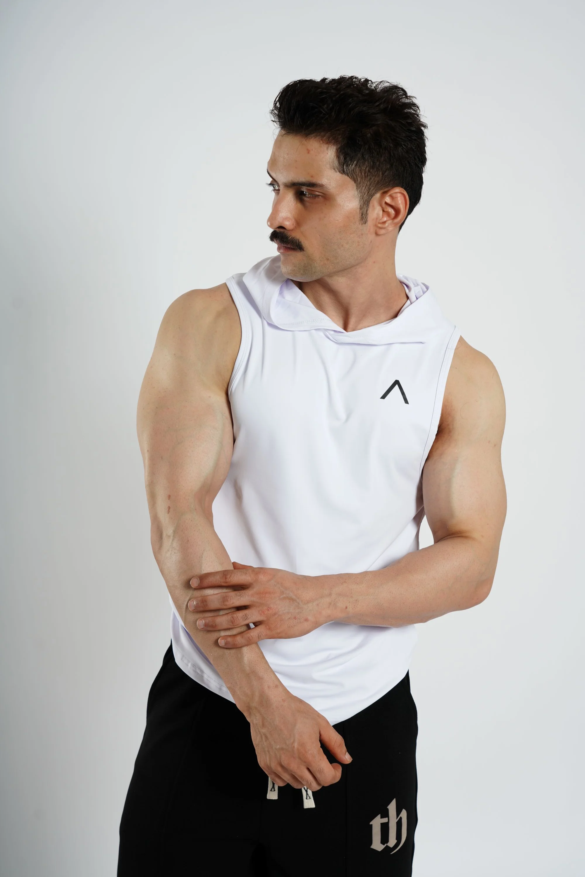 AMPED UP™ Muscle-Fit Sleeveless Hoodie Tank - Image 31