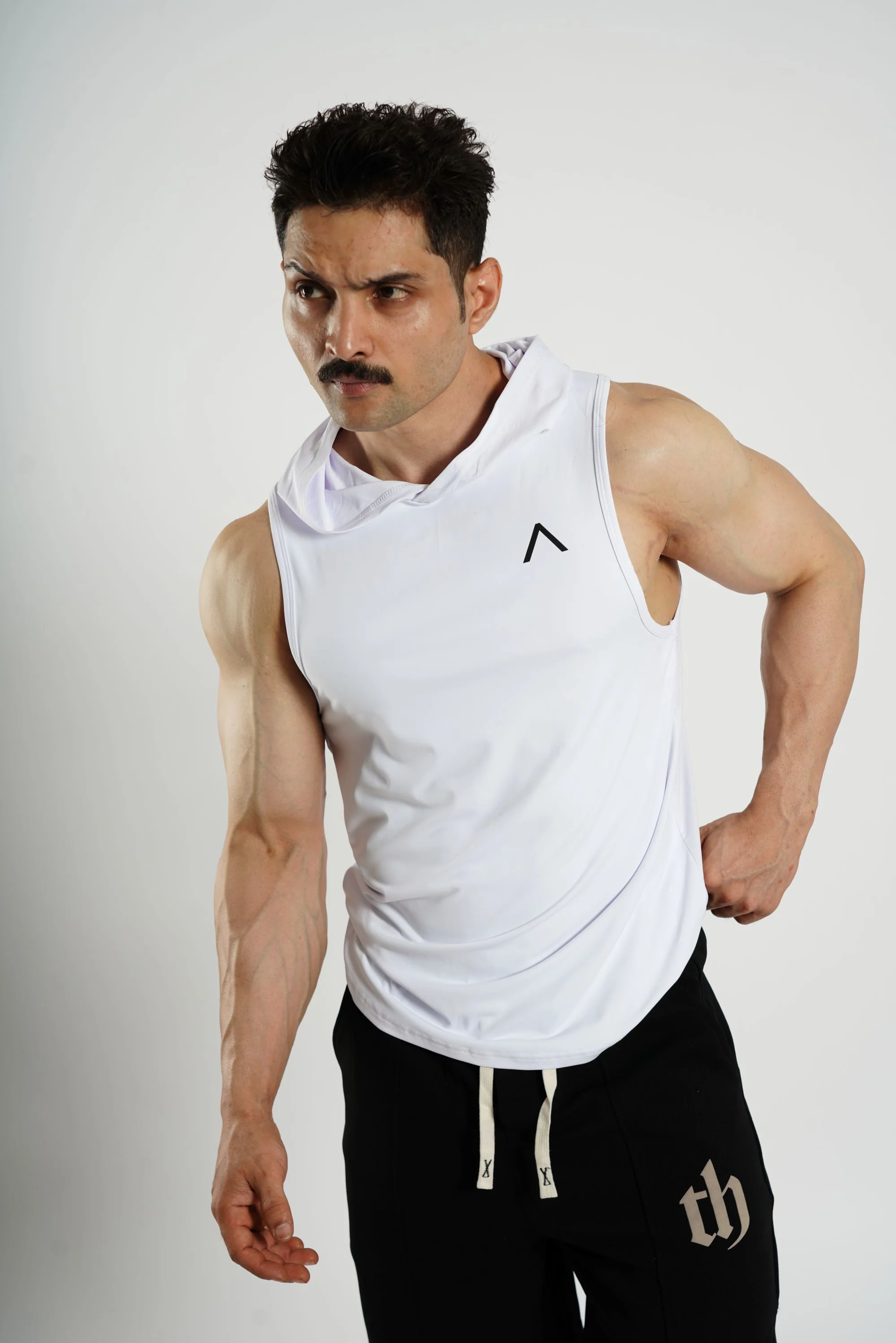 AMPED UP™ Muscle-Fit Sleeveless Hoodie Tank - Image 32