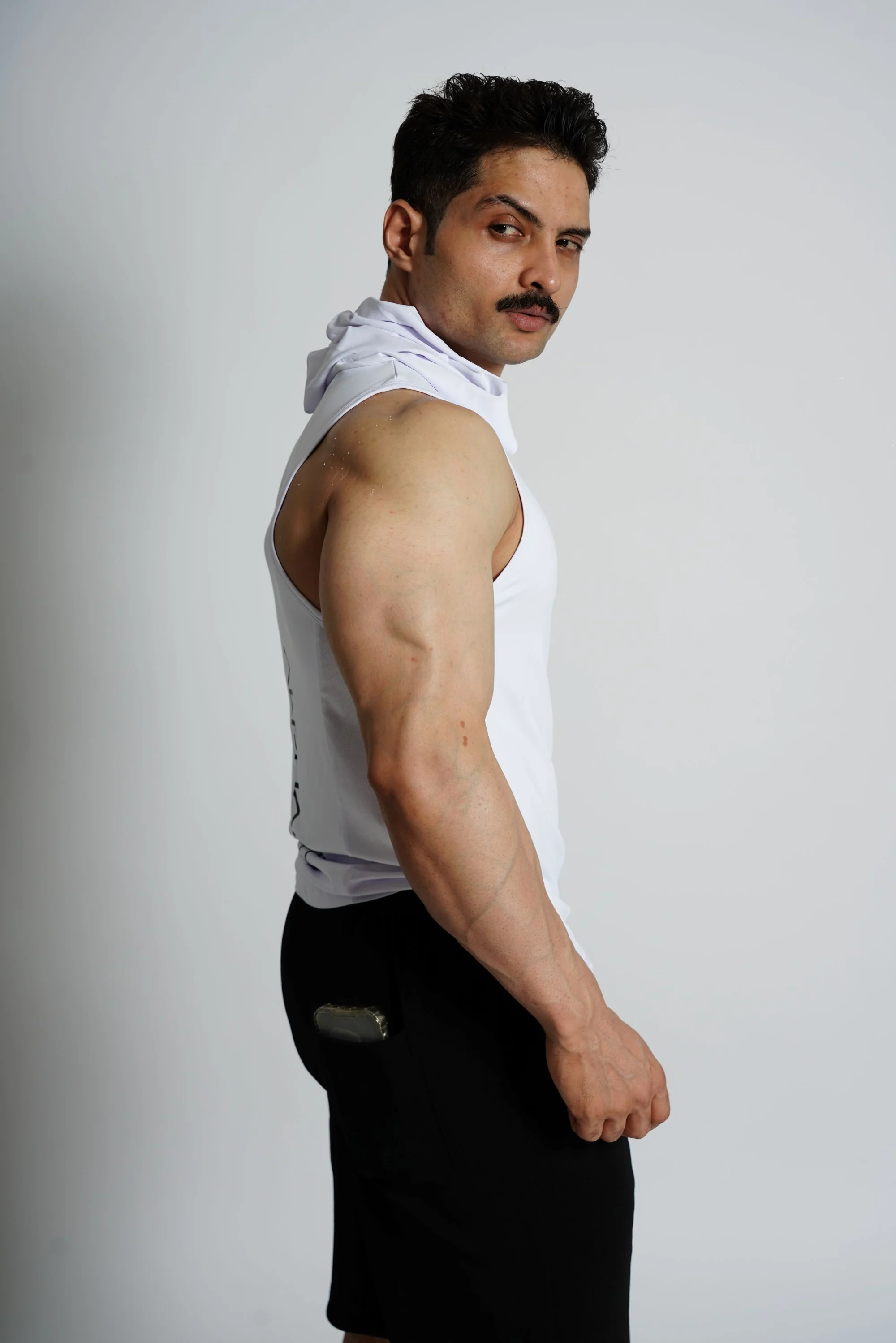 AMPED UP™ Muscle-Fit Sleeveless Hoodie Tank - Image 35