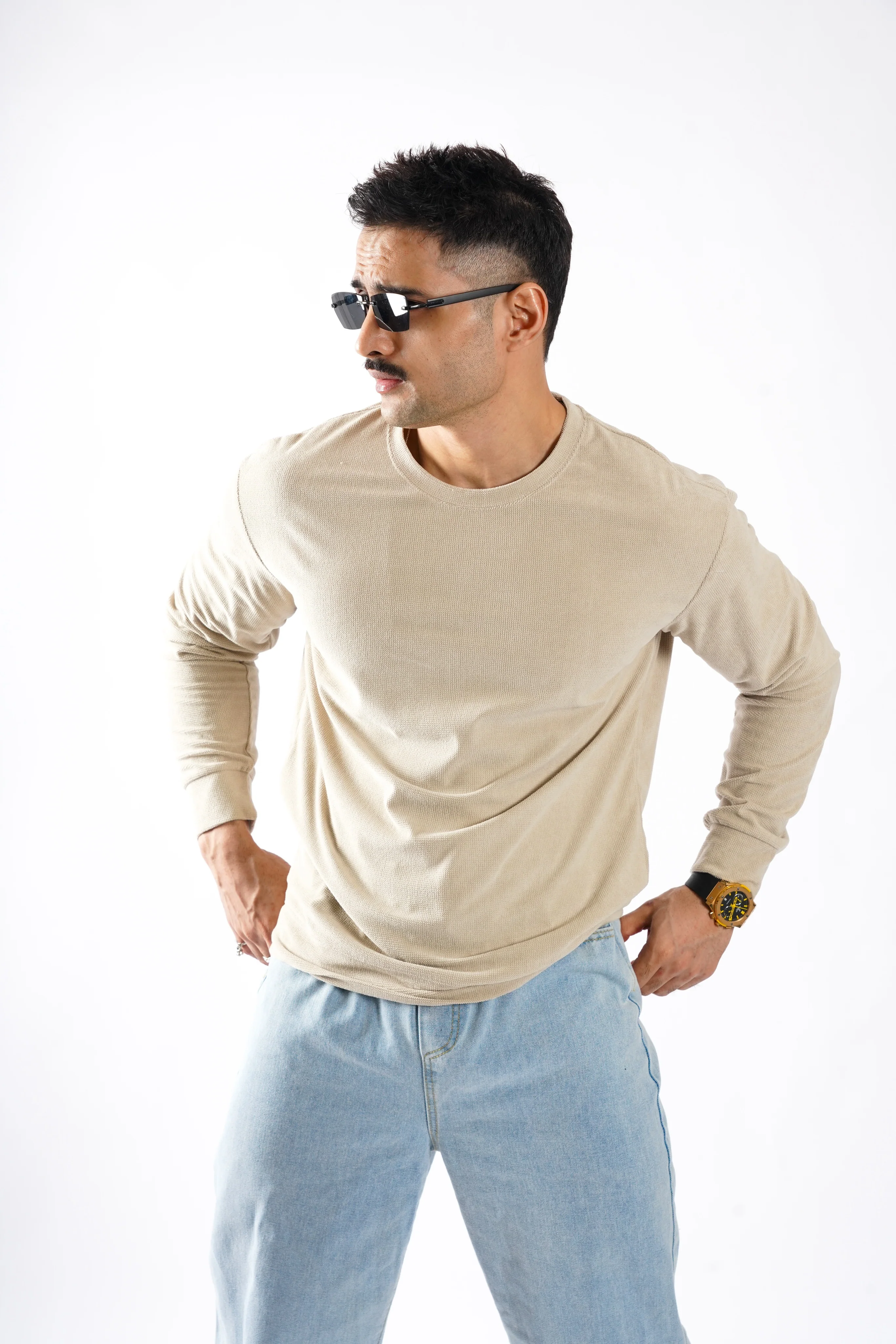 Arctic Luxury Textured Sweatshirt - Image 10