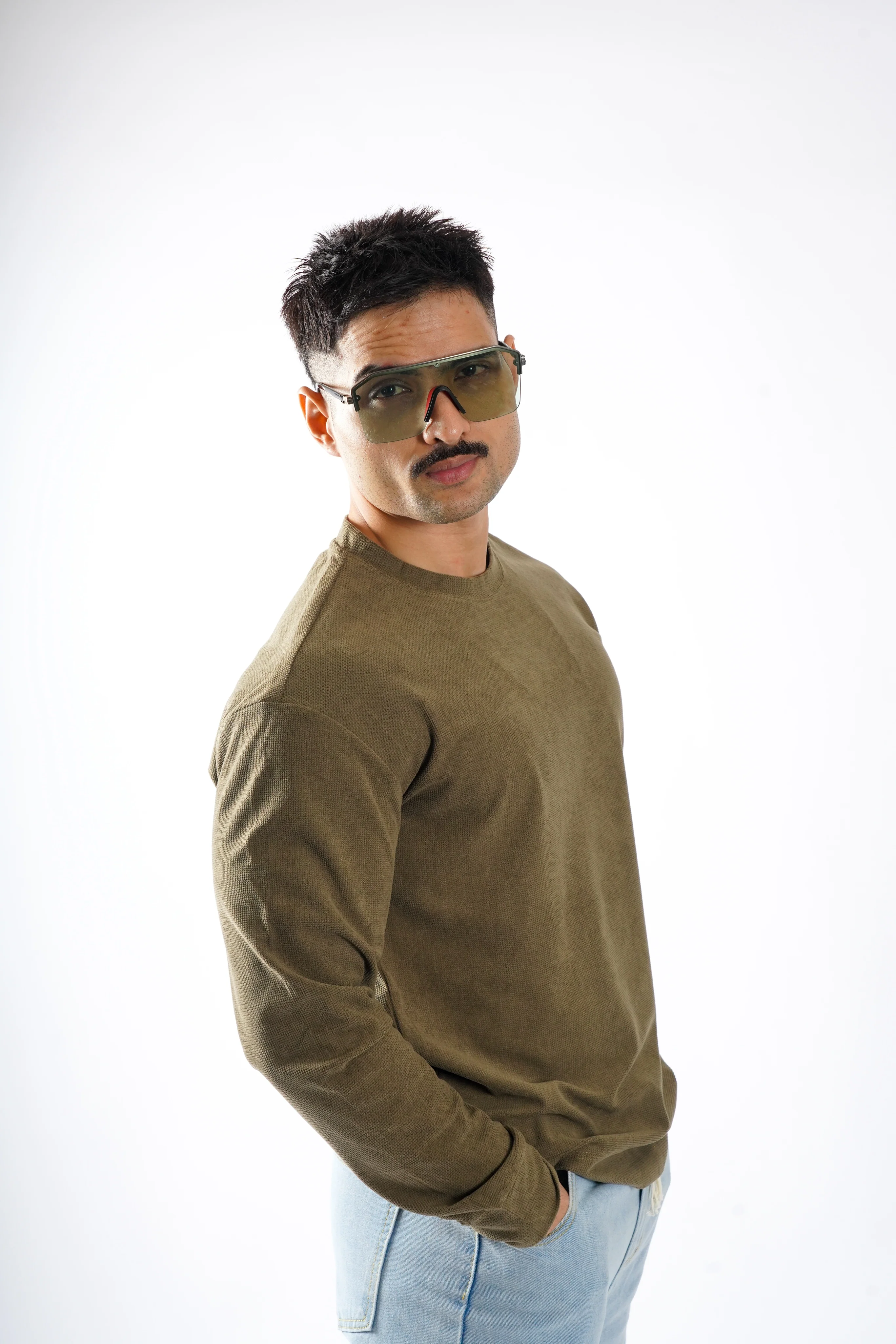Arctic Luxury Textured Sweatshirt - Image 28