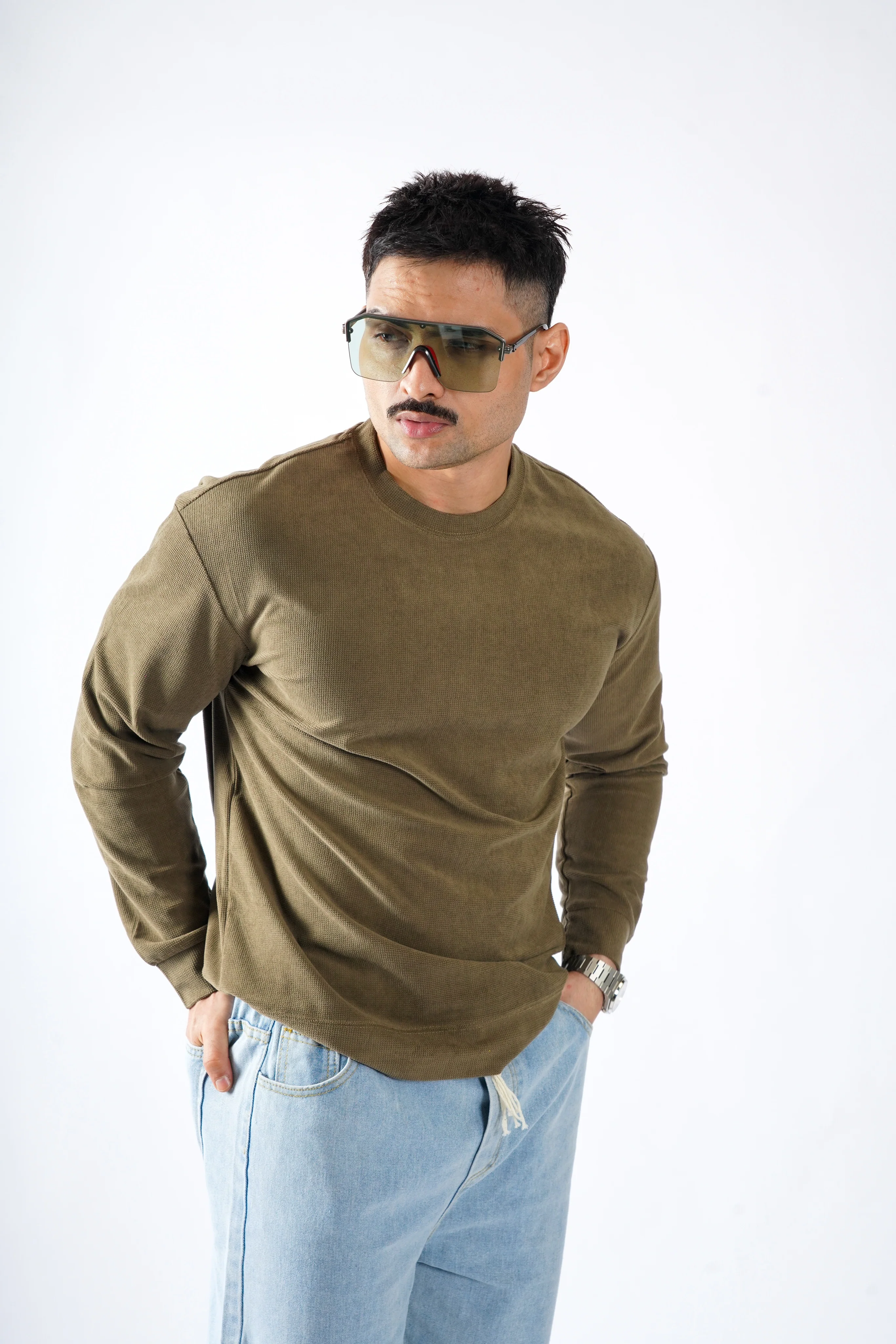 Arctic Luxury Textured Sweatshirt - Image 30