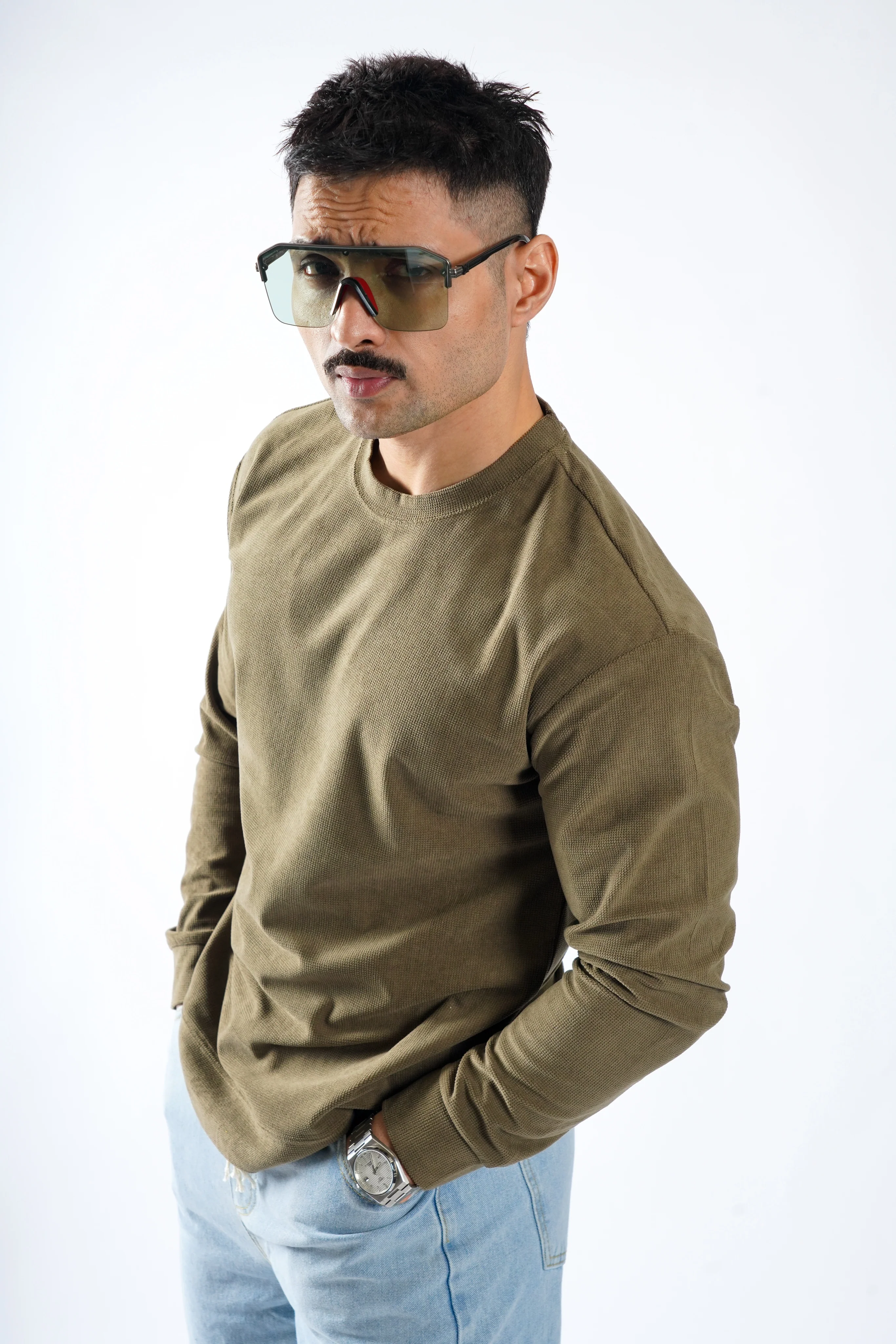 Arctic Luxury Textured Sweatshirt - Image 5
