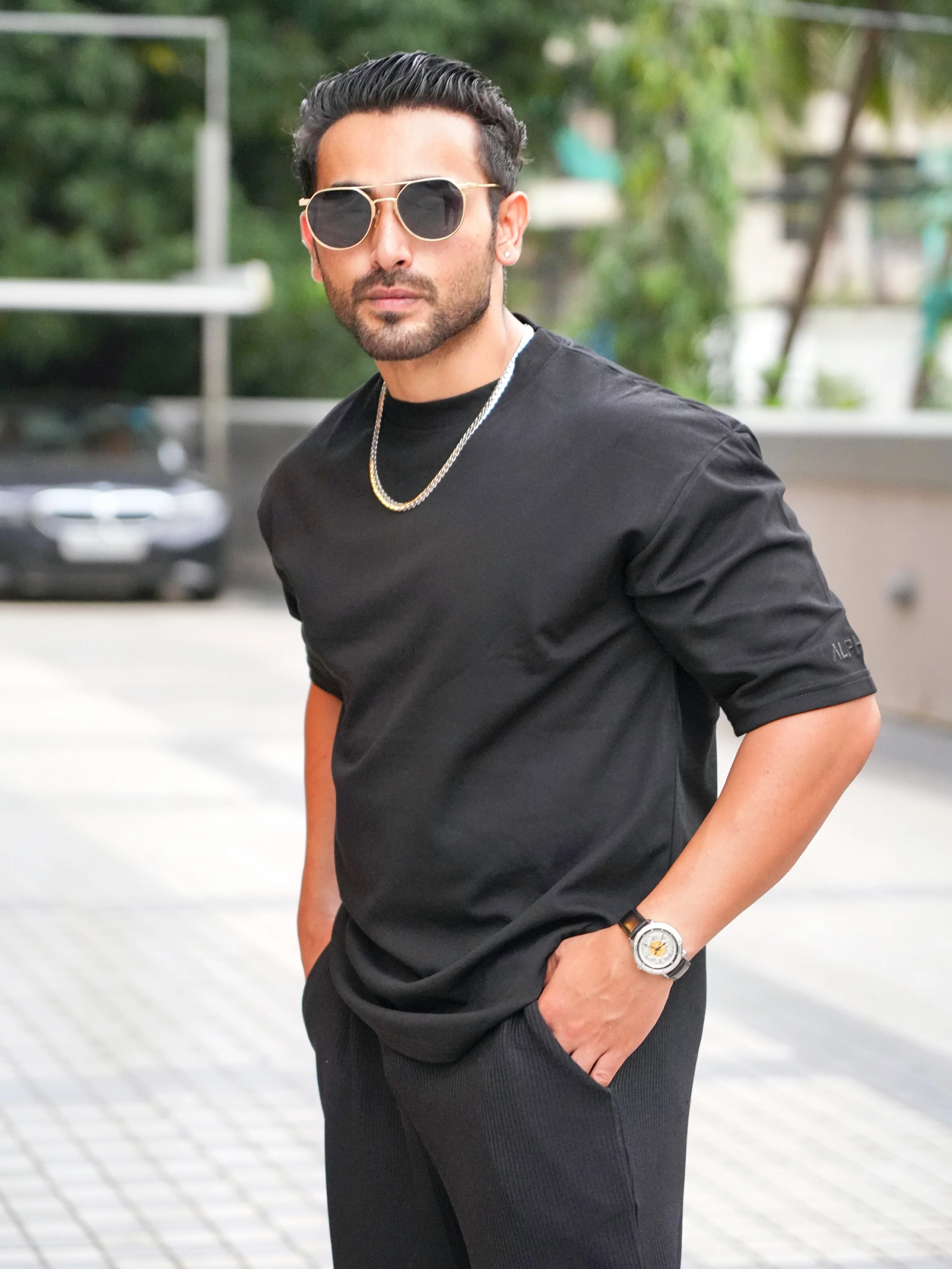 Classic oversized Tshirt Jet Black - Image 7