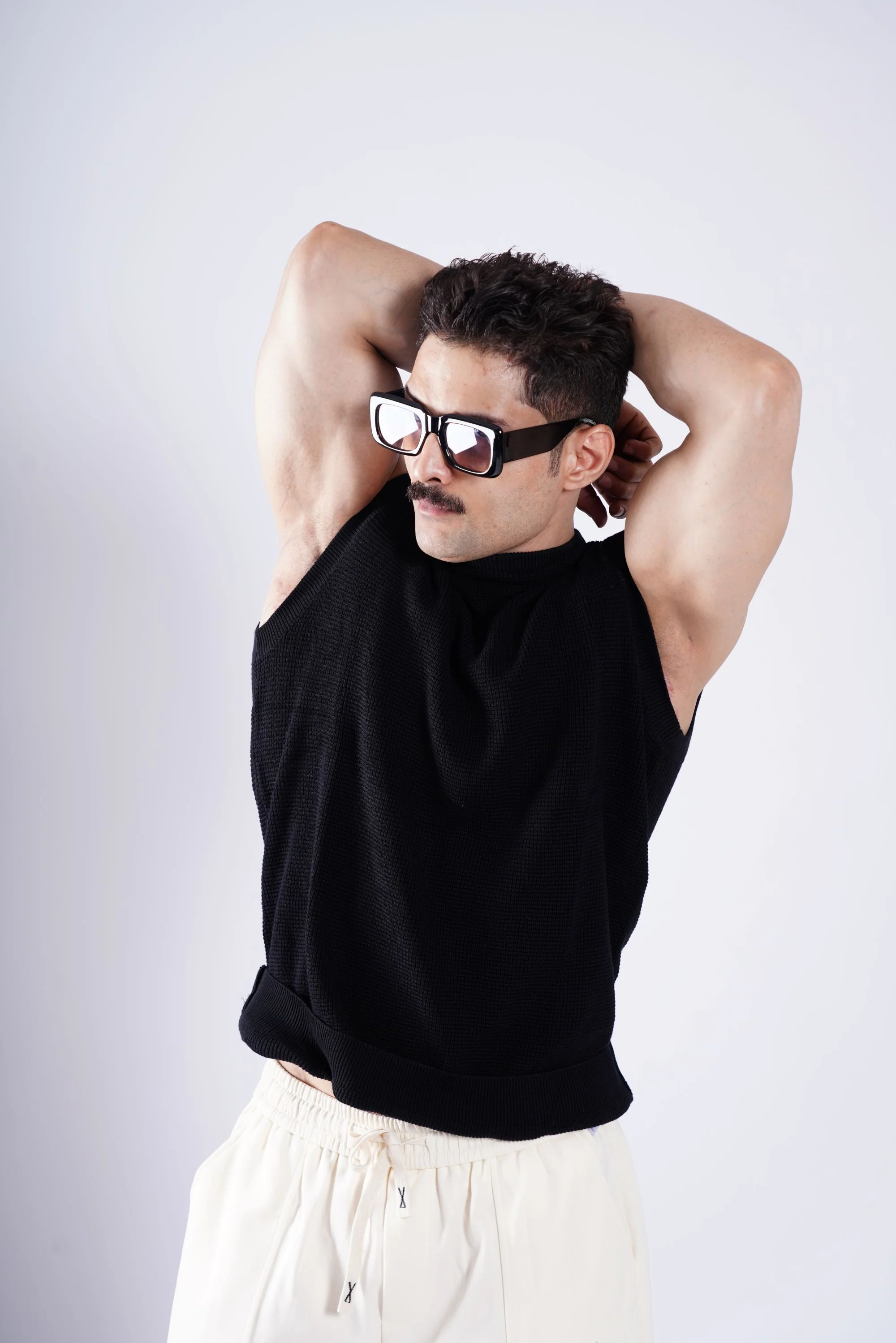 STARTUS Crochet Knit Vest - Image 11