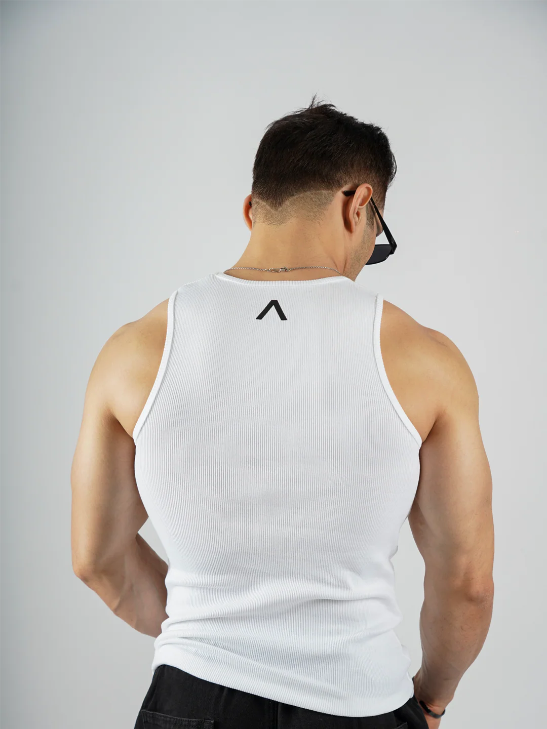 THE GLADIATOR 2.0 RIBBED VEST WHITE - Image 3
